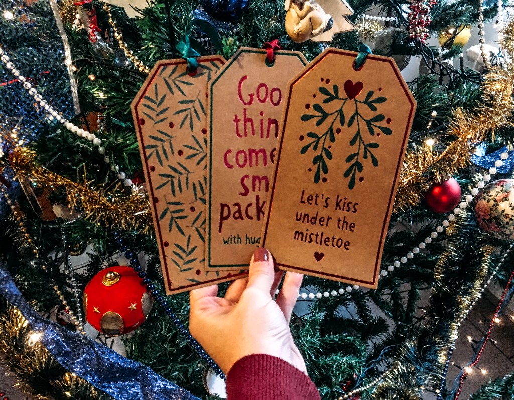 Addobbare un Albero di Natale di 1.80mt entrando da Tiger e spendendo meno di&nbsp;5€