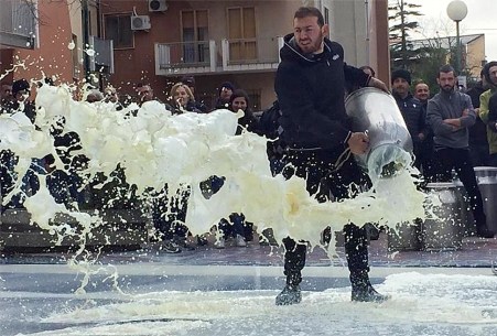 protesta-dei-pastori-sardi-copertina-970-1