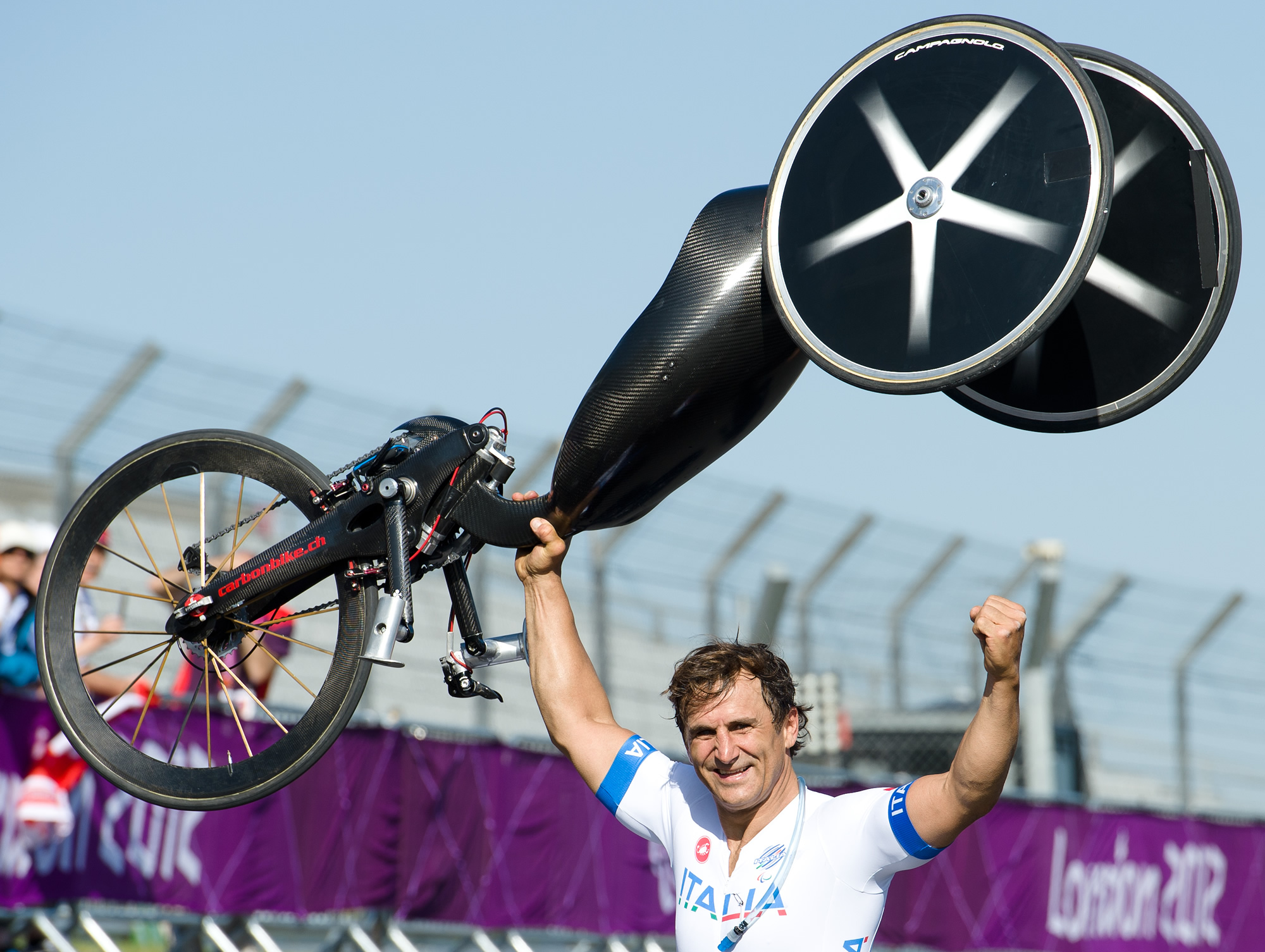 Zanardi-oro-nella-handbike-alle-paralimpiadi