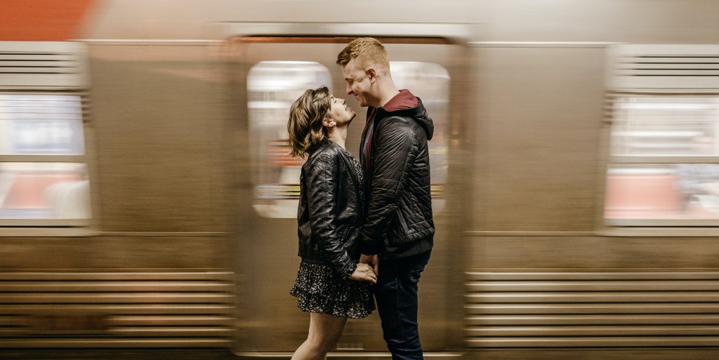 Millennials e Nonluoghi: la riscoperta del valore antropologico di aeroporti e&nbsp;stazioni